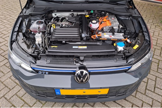 Rijervaring Chiptuning Volkswagen Golf 8 GTE 1.4 245 PK eHybrid Voorkant