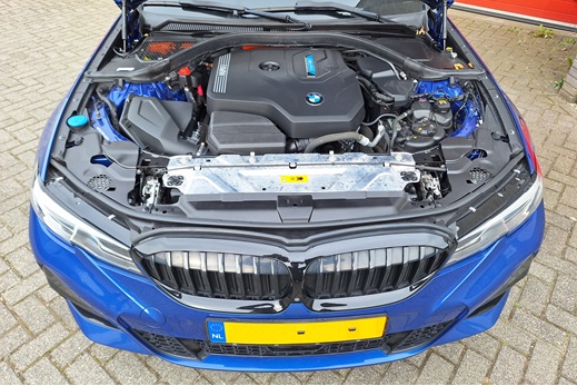 Rijervaring Chiptuning BMW 330e 292 PK G20-G21 Voorkant