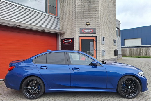 Rijervaring Chiptuning BMW 330e 292 PK G20-G21 Zijkant