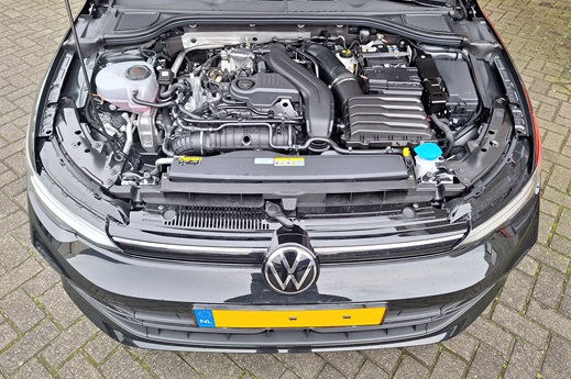 Rijervaring Chiptuning Volkswagen Golf 8 1.5 TSi 116 PK Voorkant