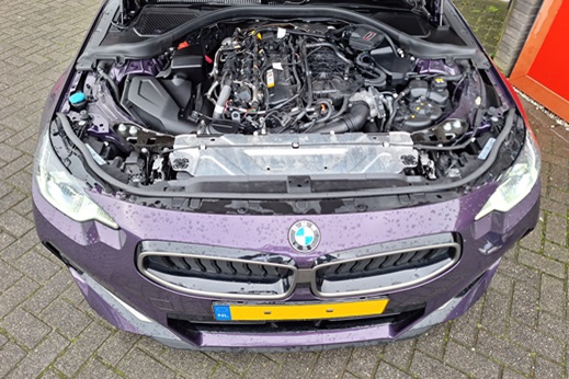 Rijervaring Chiptuning BMW M240i G42 374 PK G42 Voorkant