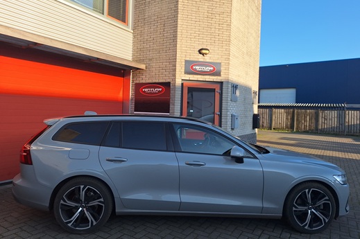 Rijervaring Chiptuning Volvo S60 - V60 B3 163 PK Zijkant