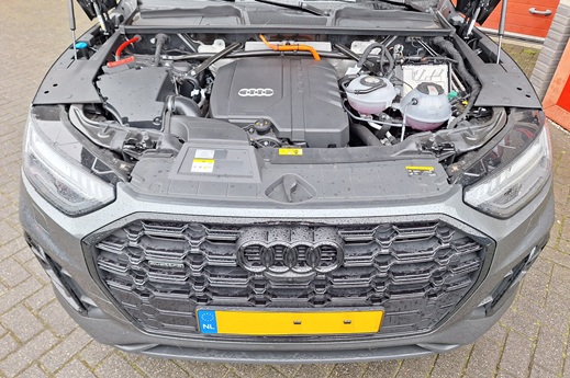 Rijervaring Chiptuning Audi Q5 50 TFSi e 299 PK Voorkant