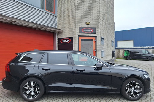 Rijervaring Chiptuning Volvo V60 B4 197 PK Zijkant