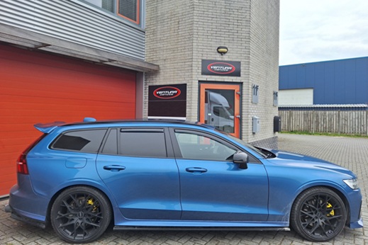 Rijervaring Chiptuning Volvo V60 T6 340 PK Zijkant
