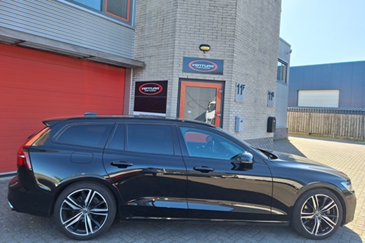 Rijervaring Chiptuning Volvo V60 B3 163 PK Zijkant