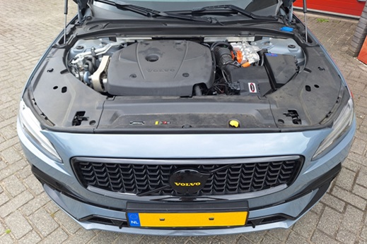 Rijervaring Chiptuning Volvo V90 T6 350 PK Plug-in Hybrid Voorkant