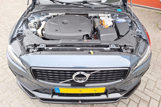 Rijervaring Chiptuning Volvo V60 T6 plug-in-hybrid 340 PK Voorkant