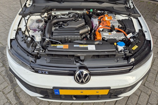 Rijervaring Chiptuning Volkswagen Golf 8 GTE 272 PK eHybride Voorkant