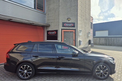Rijervaring Chiptuning Volvo S60 - V60 B3 163 PK Zijkant