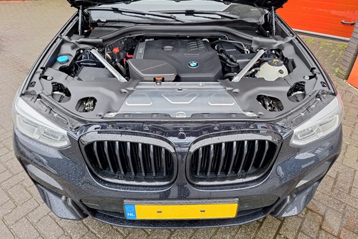 Rijervaring Chiptuning BMW X4 2.0i 184 PK G02 Voorkant
