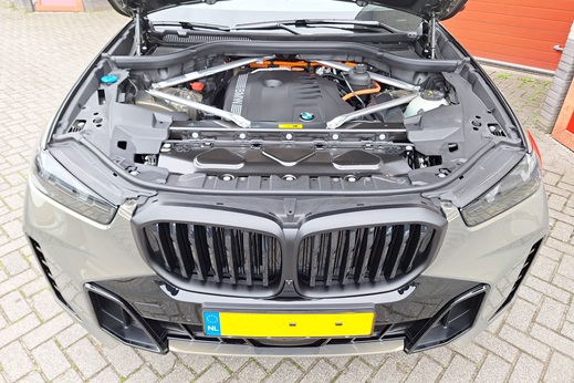 Rijervaring Chiptuning BMW X5 50e 489 PK G05 Voorkant